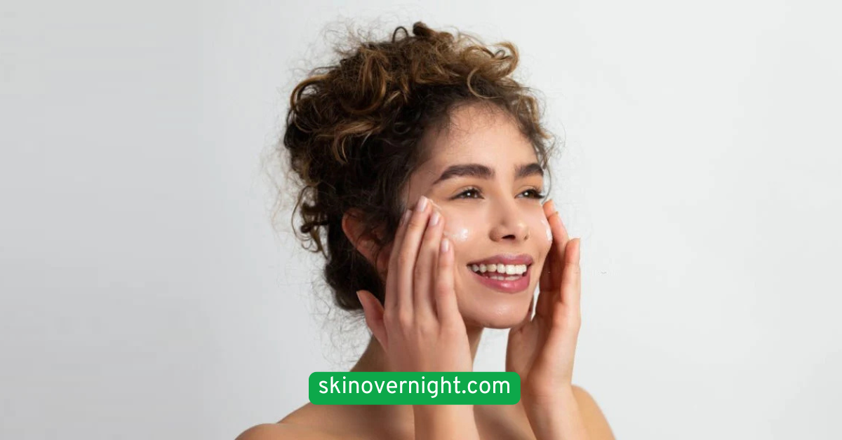Lock in Moisture with a Rich Night Cream