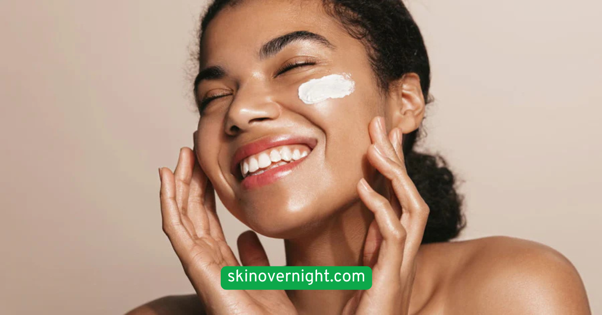 . Seal It In with a Nourishing Moisturizer